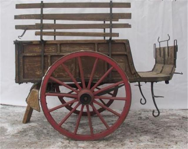 Geveerde tweewielkar met vast zijbord, Karrenmuseum Essen
